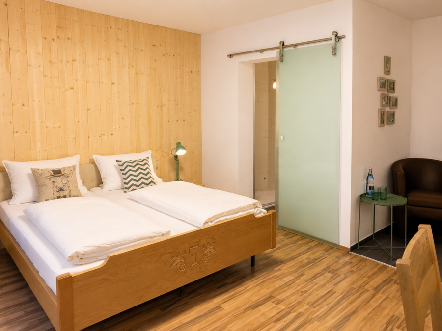 Landhaus Zimmer 6 Detailansicht links